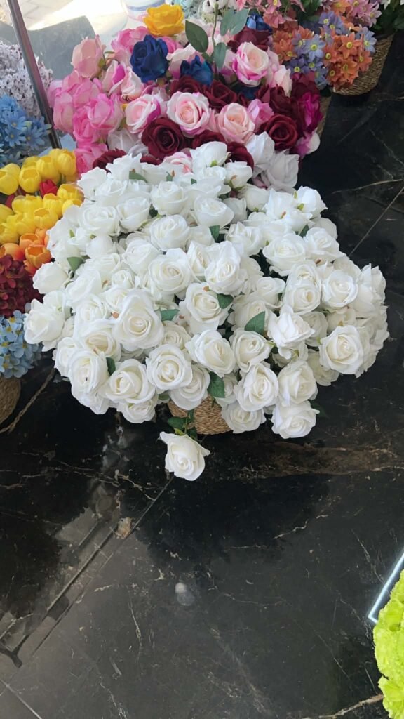 Flowers/home decorations